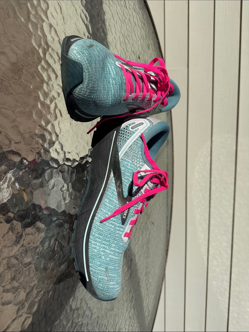 Brooks Women's Teal Knit Running Shoes with Pink Laces